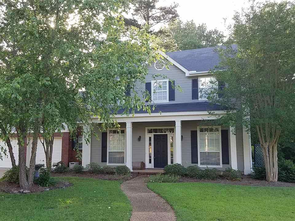 1st image of 109 Woodlands Park Dr
