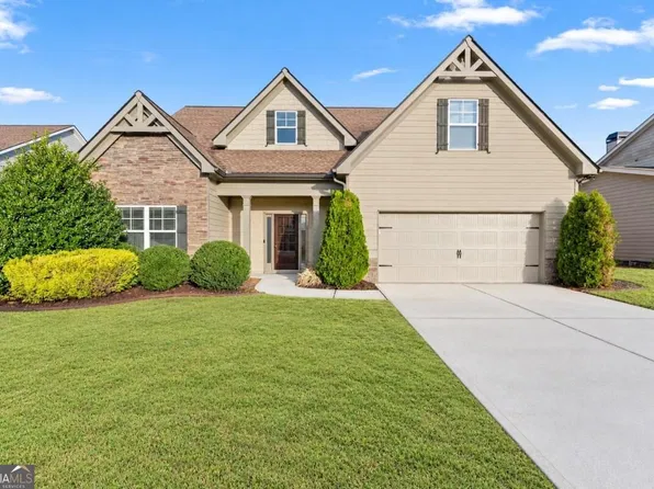 334 Red Cap Cir, Jefferson, GA 30549