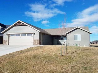 3825 Ward Ave, Spearfish, SD 57783