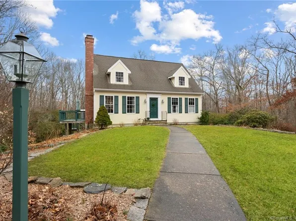 142 Denison Hill Road, North Stonington, CT 06359