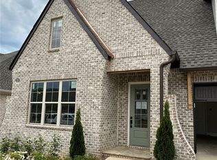 35 Kipling Ln, Auburn, AL 36830