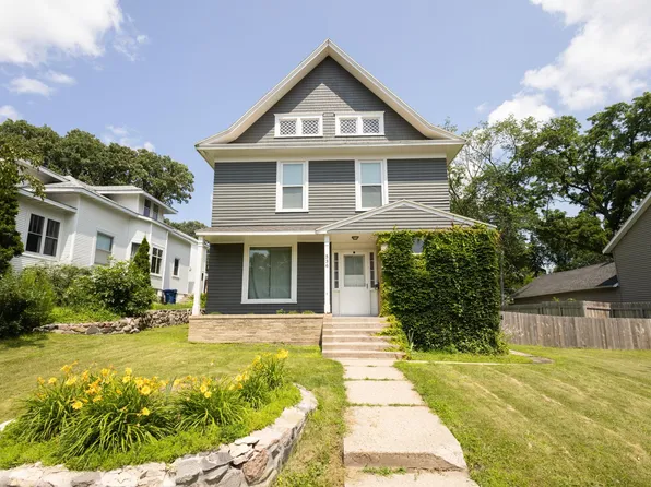 536 W Lincoln Ave, Fergus Falls, MN 56537