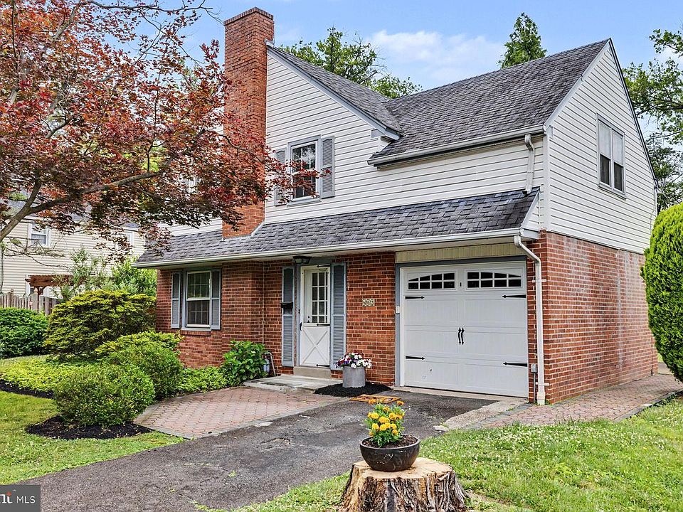 1st image of 602 Meadow Ln