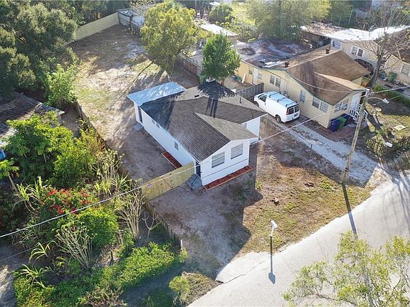 5th image of 8409 N 18th St