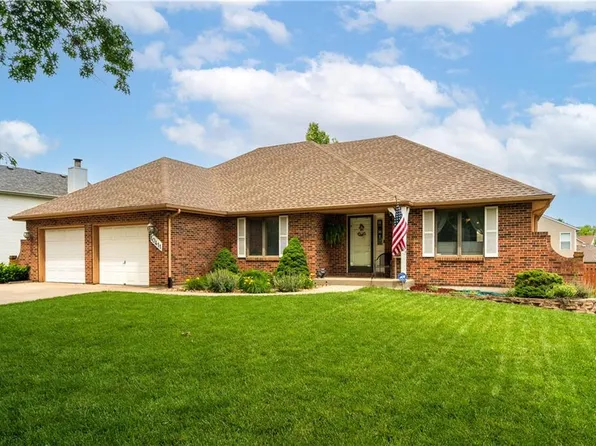 10411 N Forest Ave, Kansas City, MO 64155