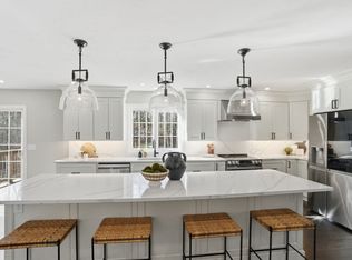139 Rocky Hill Rd, Rehoboth, MA 02769