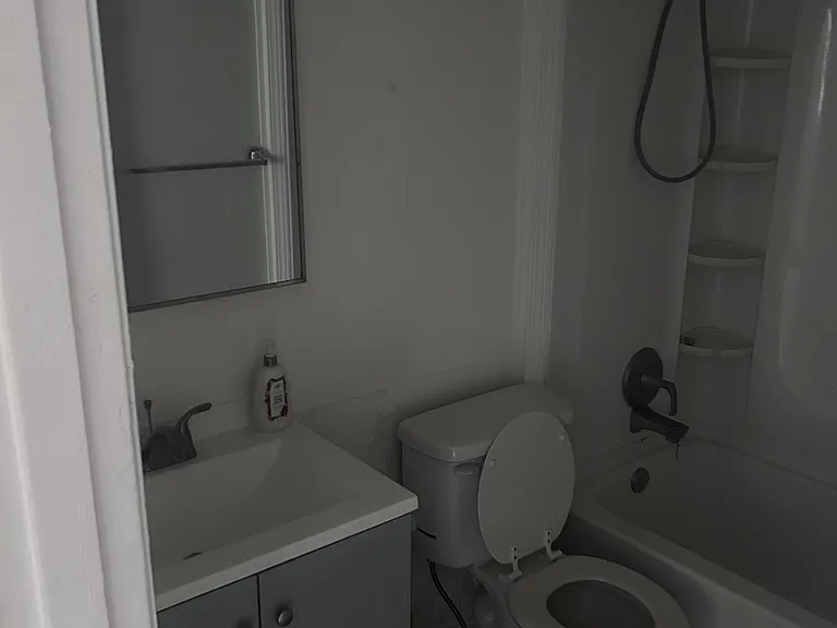 301 SW 3rd Ter #301 — Photo 6