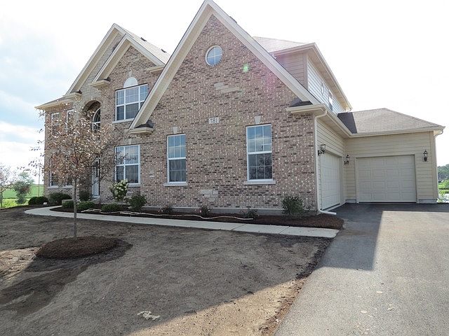 1st image of 873 Bennett Dr