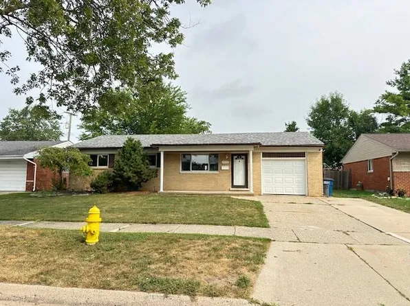 34242 Aztec Dr, Westland, MI 48185