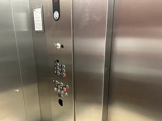 Rented by 18 REALTY | media 21