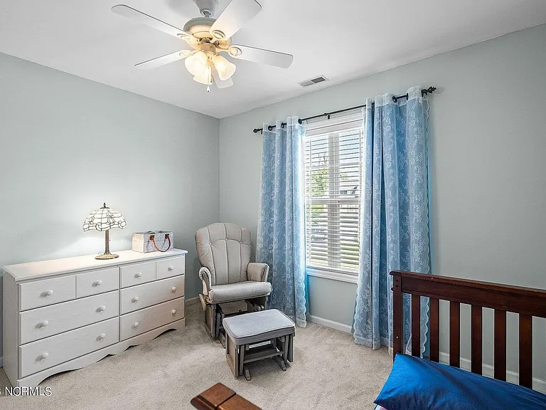 1010 Meridian Dr — Photo 32