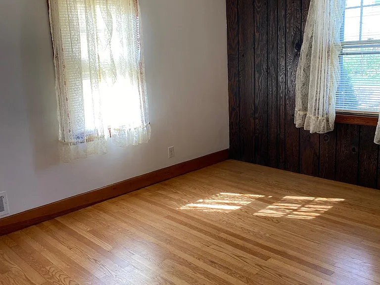 14 Chestnut St — Photo 4