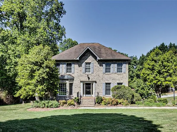 6103 Trotter Ridge Rd, Summerfield, NC 27358