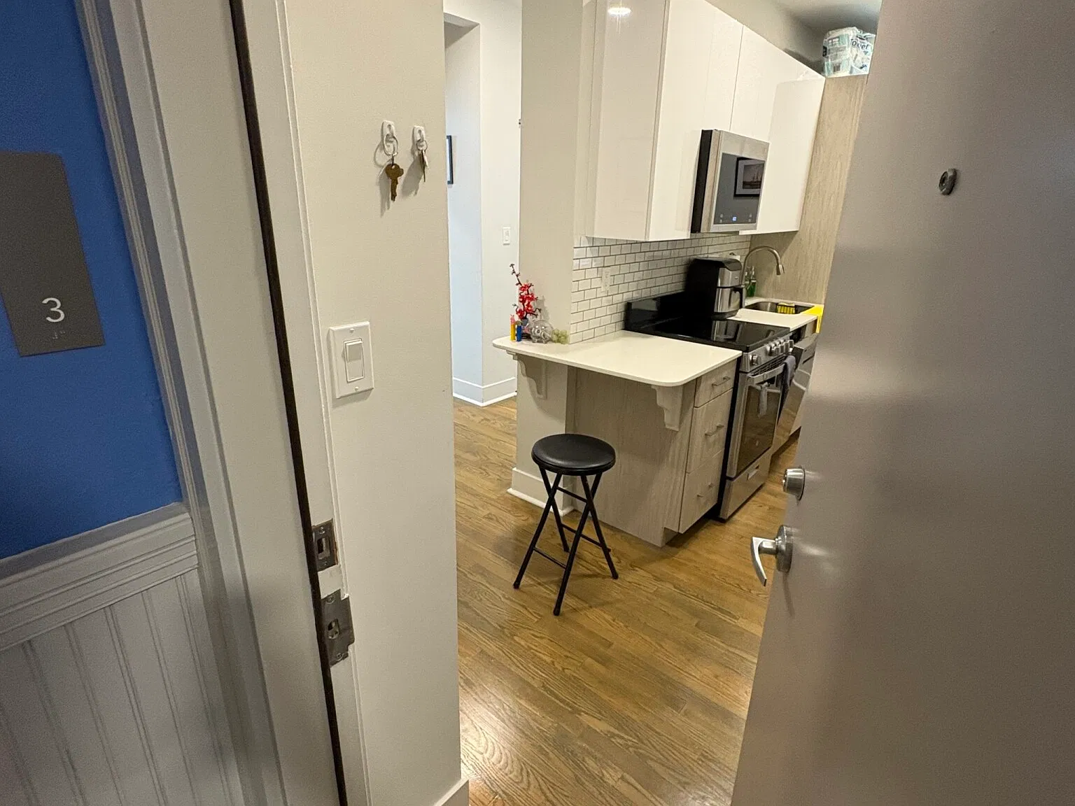 2 bed, 9999 sqft, $3,550 — Photo 4