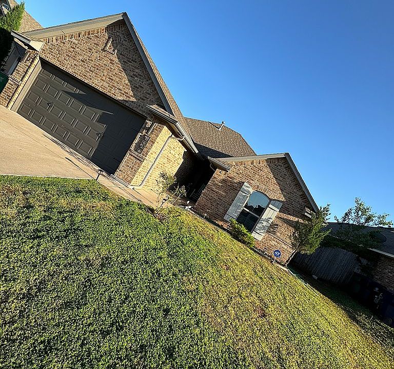 1st image of 8616 SW 36th Ter