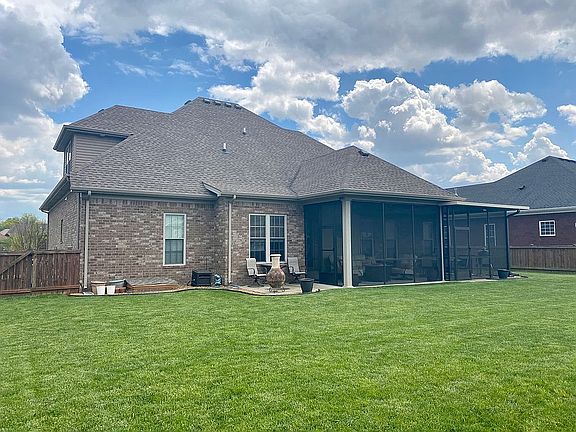 3rd image of 1317 Dayspring Ct