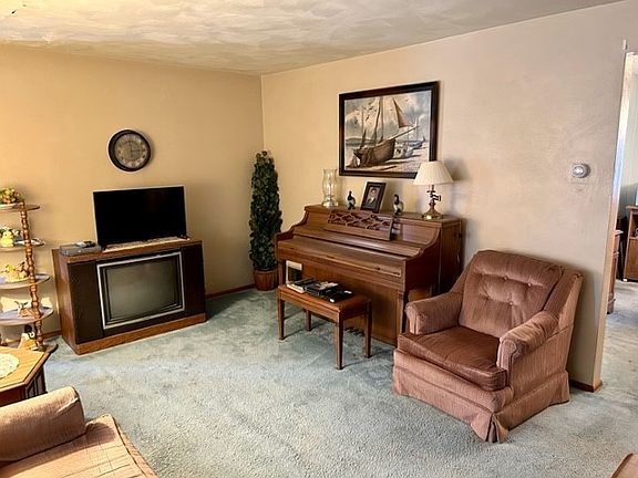 5th image of 5671 Glen Hill Dr