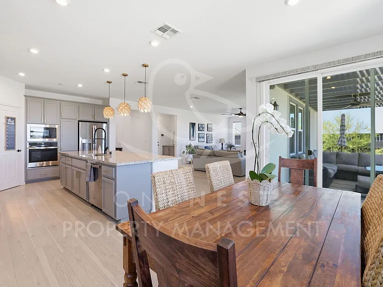 2532 Eastridge Dr — Photo 11