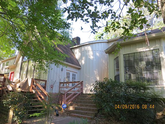 2nd image of 2110 Wildwood Dr