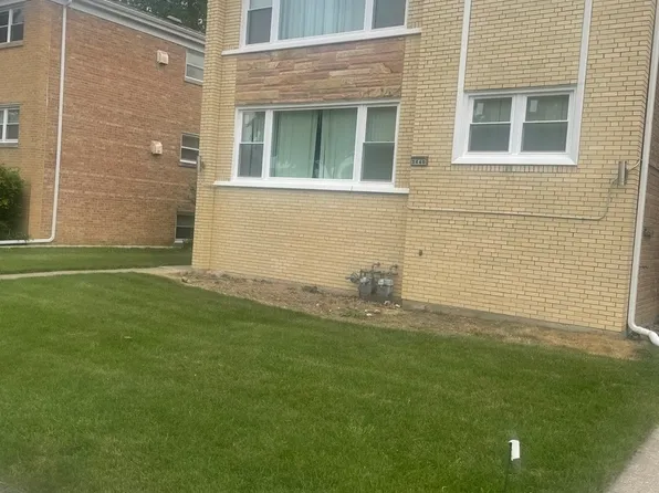 3440 Main St, Skokie, IL 60076