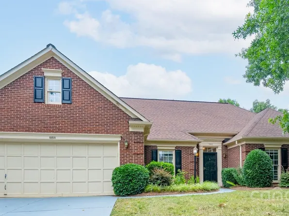 10511 Pullengreen Dr, Charlotte, NC 28277