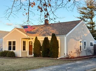9213 S 51st Ave, Oak Lawn, IL 60453
