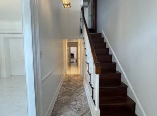 1004 Prince St, Alexandria, VA 22314