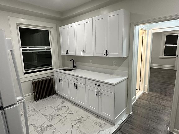 4th image of 113-115 N 5th Ave #5