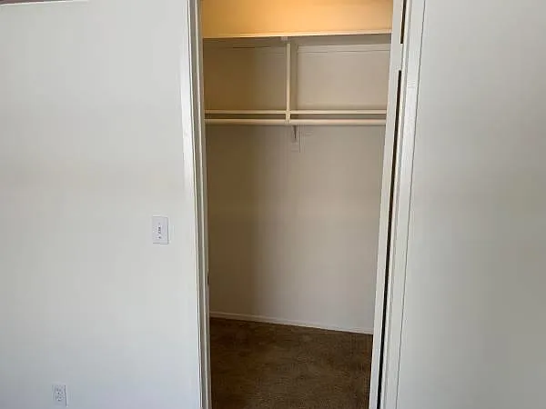 1975 Pomona Ave #17 — Photo 6