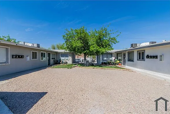 2508 E Mesquite Ave #1 — Photo 8