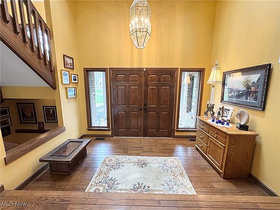 4th image of 244 Hunters Hollow Dr SE