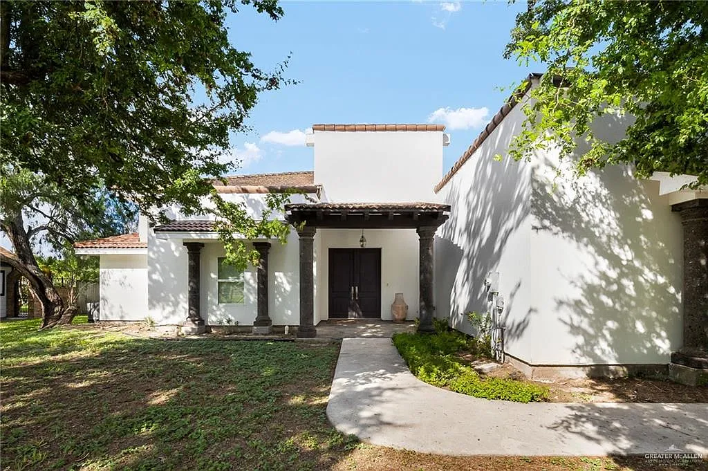 1941 Lion Lake Dr S, Weslaco TX - Owner Finance Home