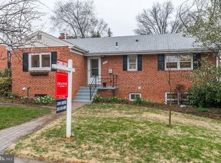 5923 2nd St N, Arlington, VA 22203