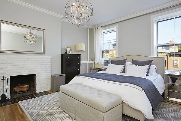 Sold by Stribling | media 12