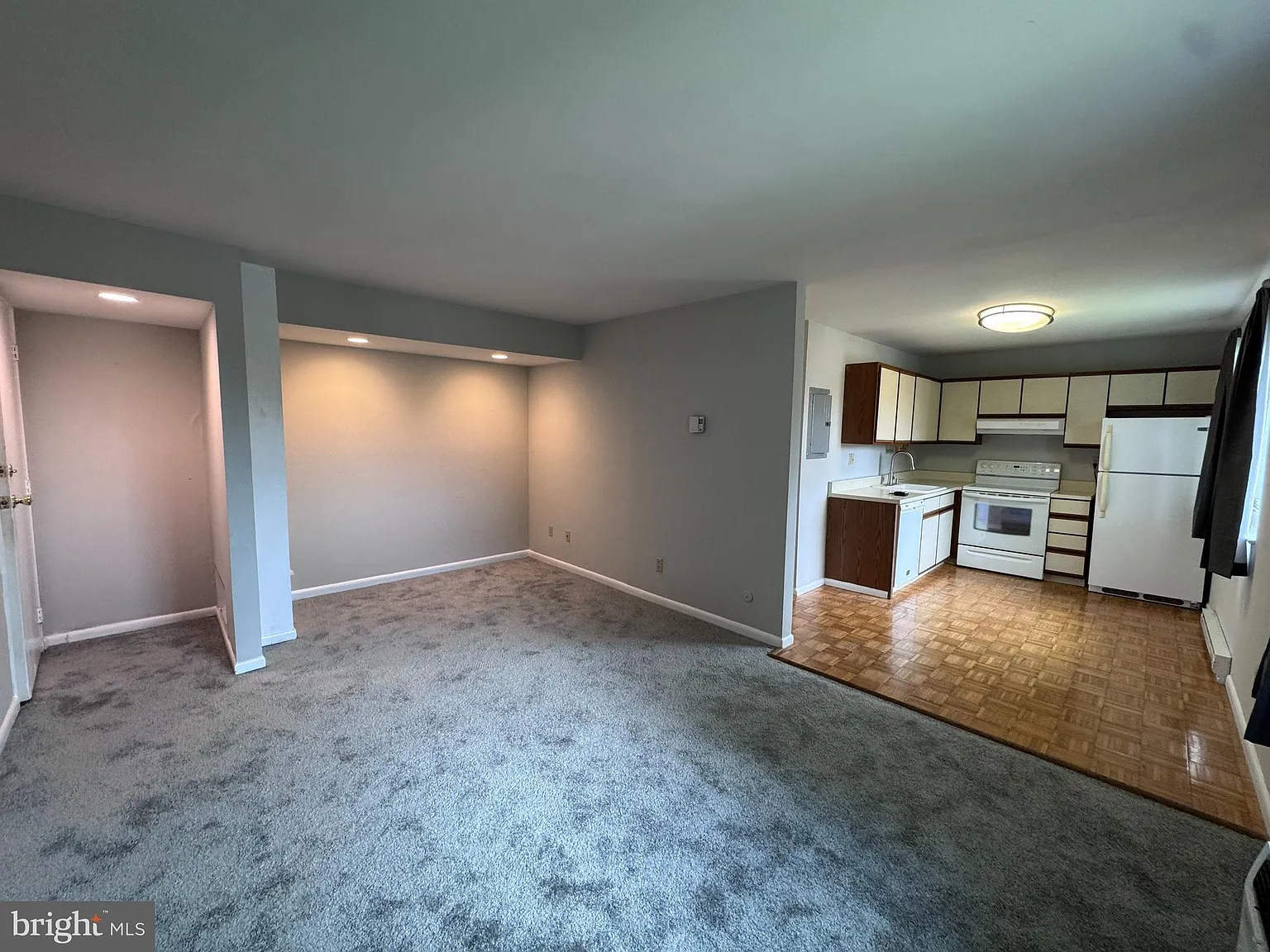 1 bed, 578 sqft, $1,500 — Photo 3