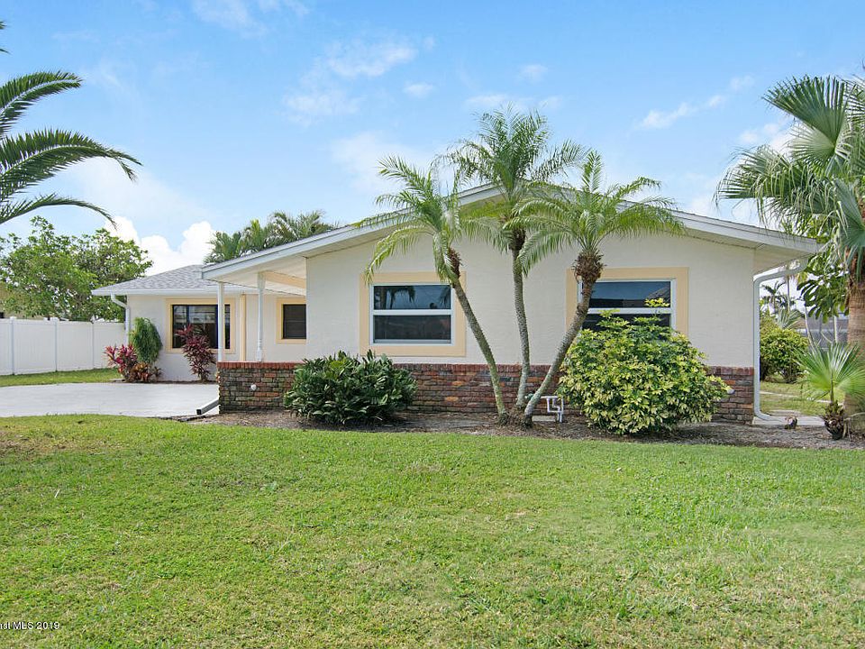 1st image of 339 Carmine Dr