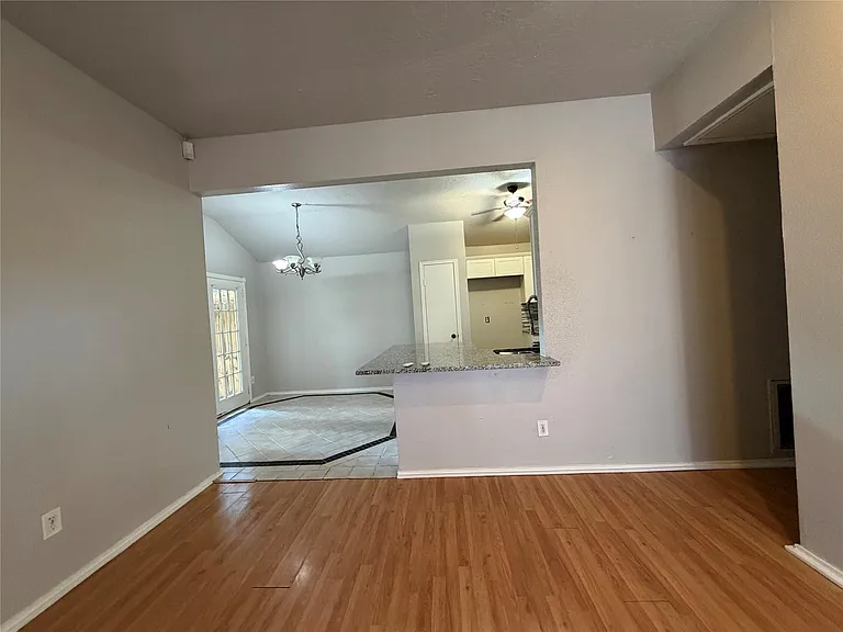 11050 Rainbow Glen Dr — Photo 9
