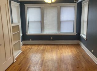 1358 W Rosedale Ave #1, Chicago, IL 60660