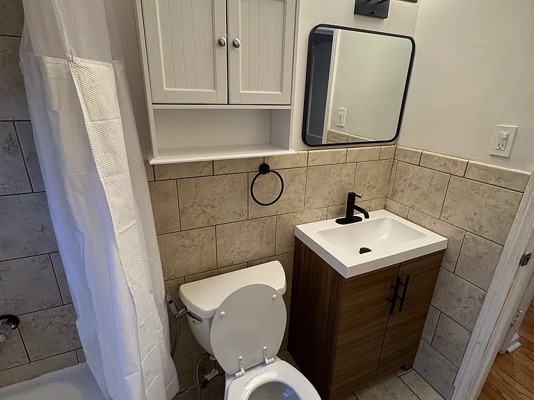 3755 Westpoint St — Photo 3