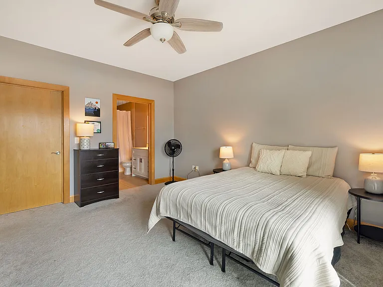 1550 E Royall Pl #403 — Photo 9