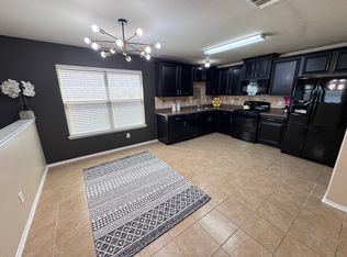 2018 Allyson Dr, Heartland, TX 75126