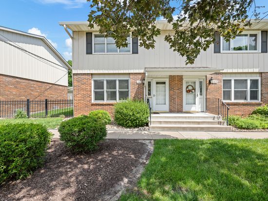1511 21st Ave #6, Rock Island, IL 61201