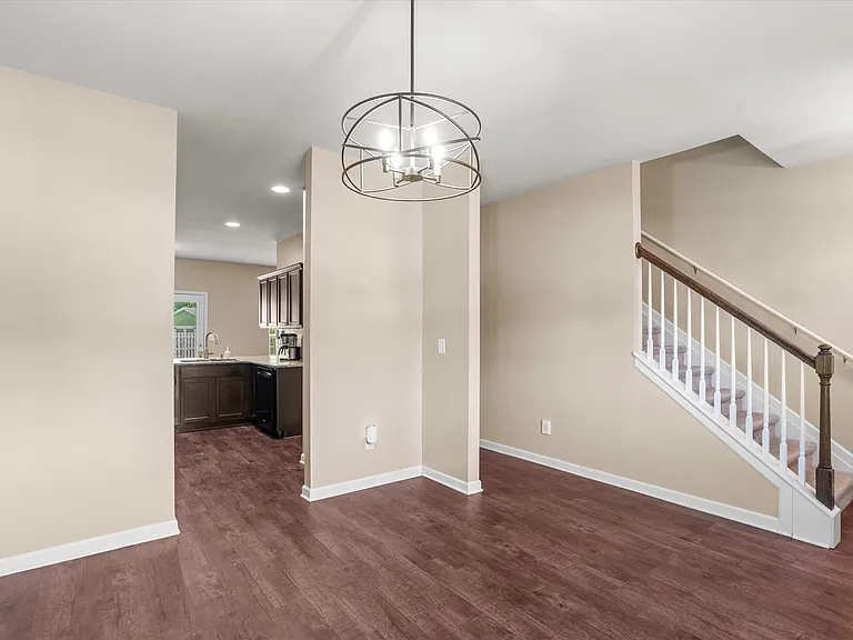 4704 Southwind Rd — Photo 16