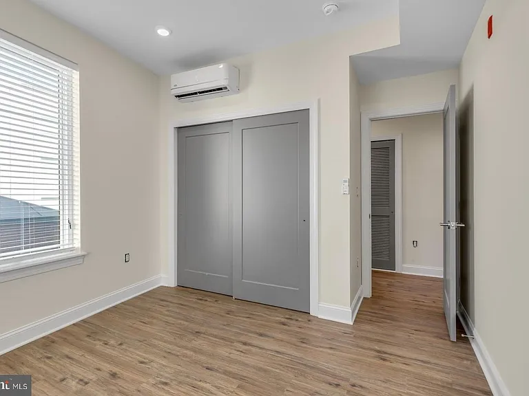 509 Gorgas Ln #D — Photo 8