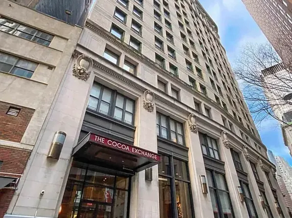 1 Wall Street Court image 5 of 14