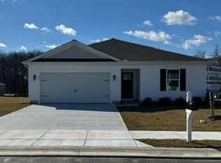 32 New England Dr, Felton, DE 19943