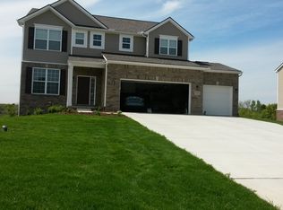 3172 Donna Dr, Highland, MI 48357