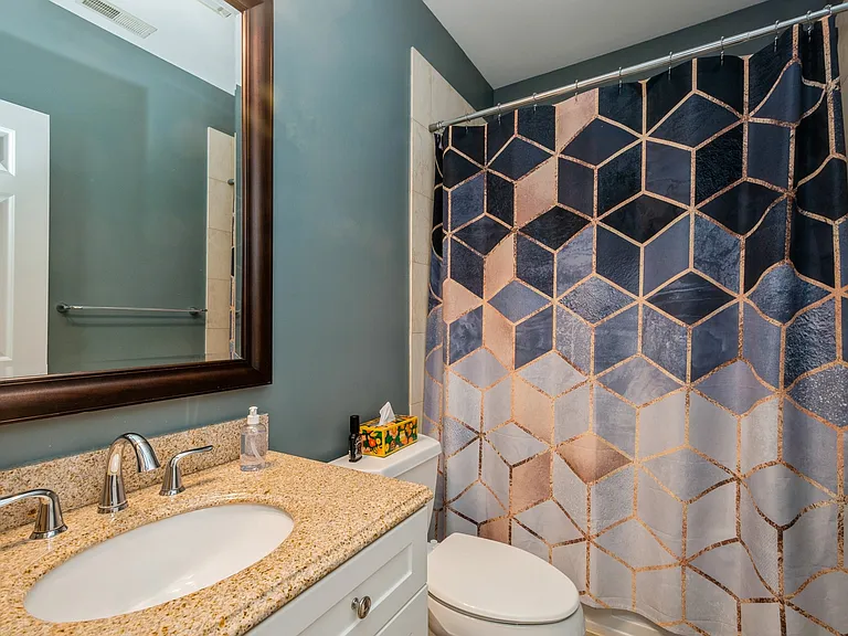 1355 N Mohawk St #3S — Photo 13