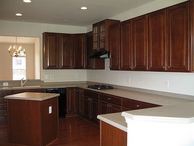 gourmet kitchen