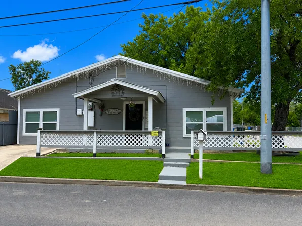 232 Campbell, Seguin, TX 78155